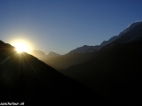 Východ slnka v Himalájach...