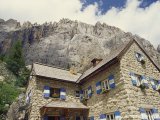 Dolomity, chata Faliér...