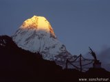 Opäť Ama Dablam, tentokrát západ slnka...