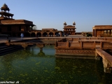 Paláce vo Fatehpur Sikrí...