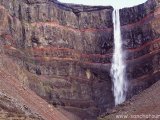 Vodopád Hengifoss, severovýchodný Island...