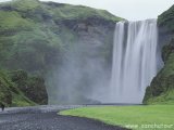 Vodopád Skogafoss...