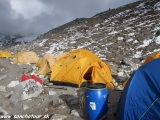 A náš base camp pod Island Peakom...