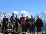 Náš team niekde nad Namche Bazarom...