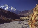 Údolie rieky Khali Gandaki...